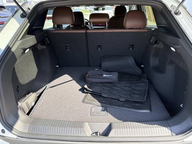 Certified 2023 Volkswagen ID.4 Pro RWD image 5
