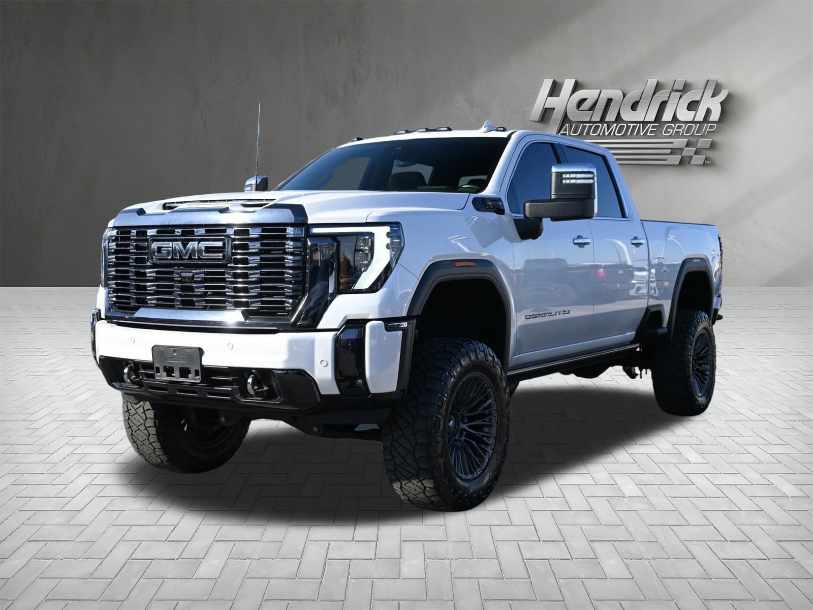 Used 2024 GMC Sierra 3500 Denali Ultimate image 7