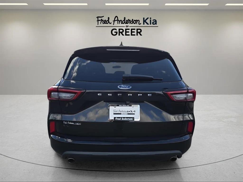 Used 2023 Ford Escape ST-Line image 4