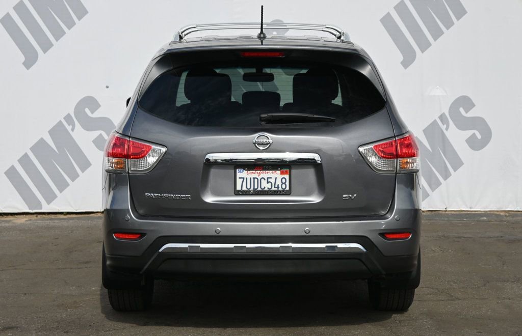 Used 2016 Nissan Pathfinder SV w/ Cargo Package image 5