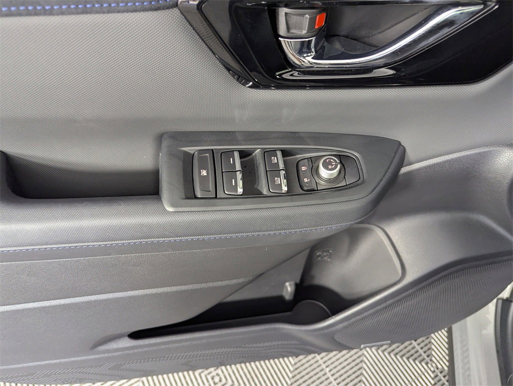 Used 2025 Subaru Forester Limited w/ Popular Package #2 image 18