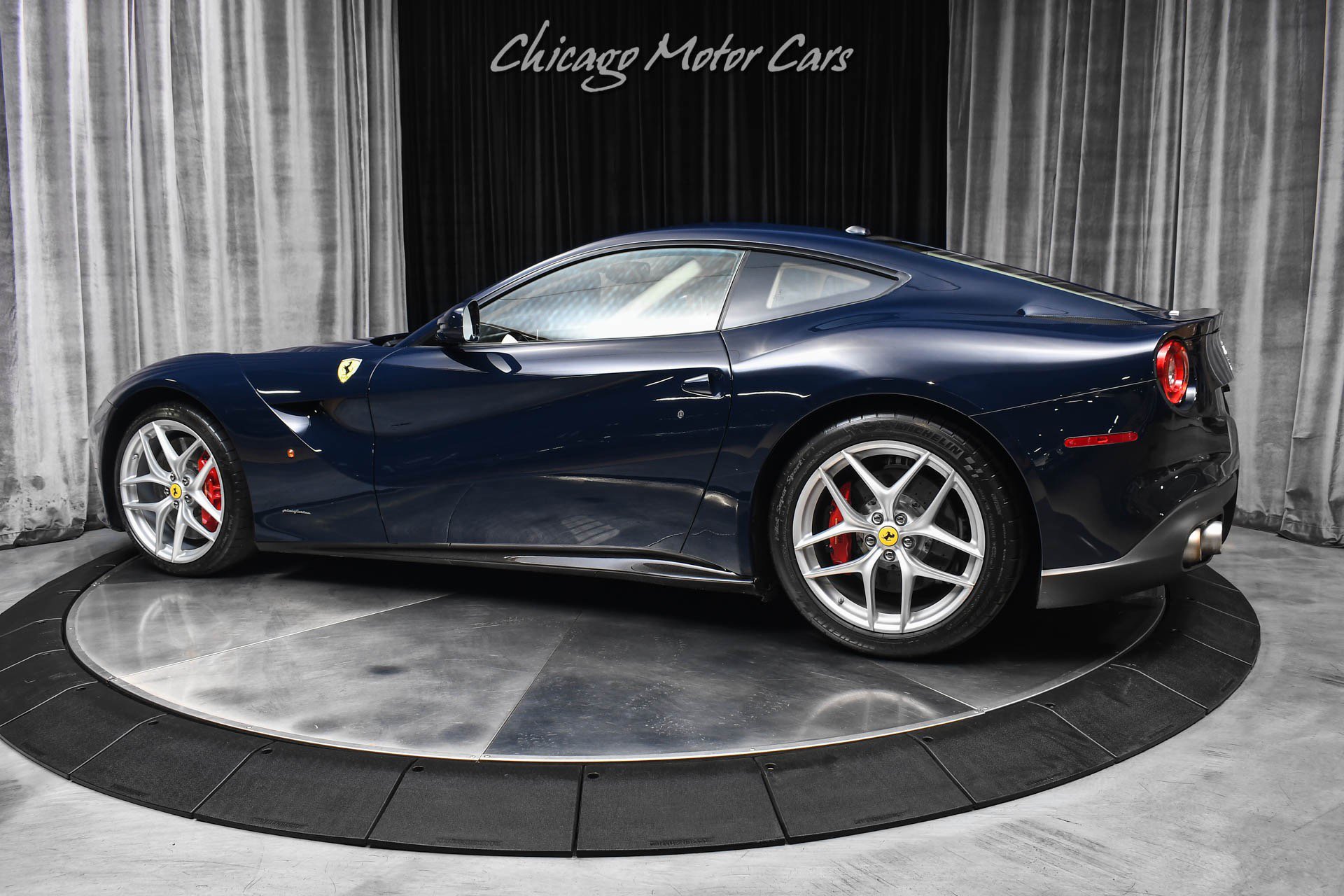 Used 2015 Ferrari F12 Berlinetta RWD image 3
