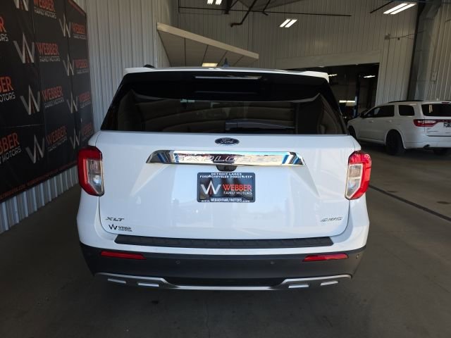 Used 2024 Ford Explorer XLT w/ Equipment Group 202A AWD/4WD image 6