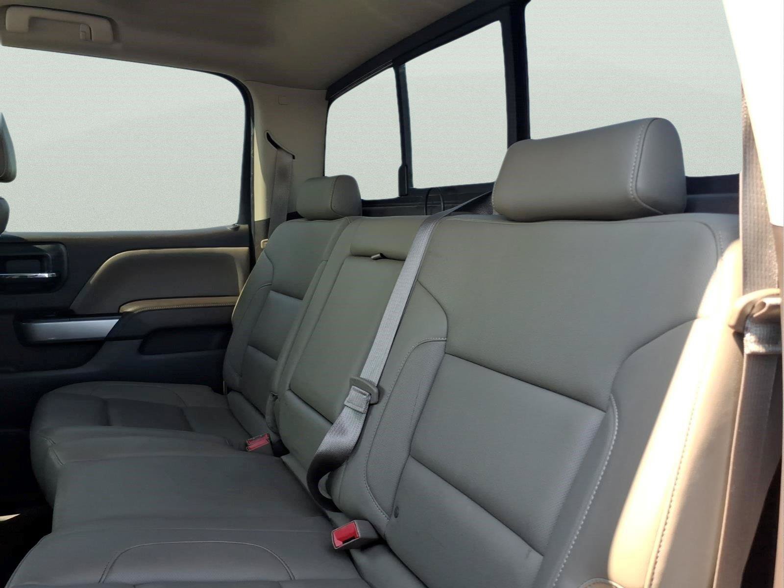 Used 2015 Chevrolet Silverado 1500 LTZ AWD/4WD image 12