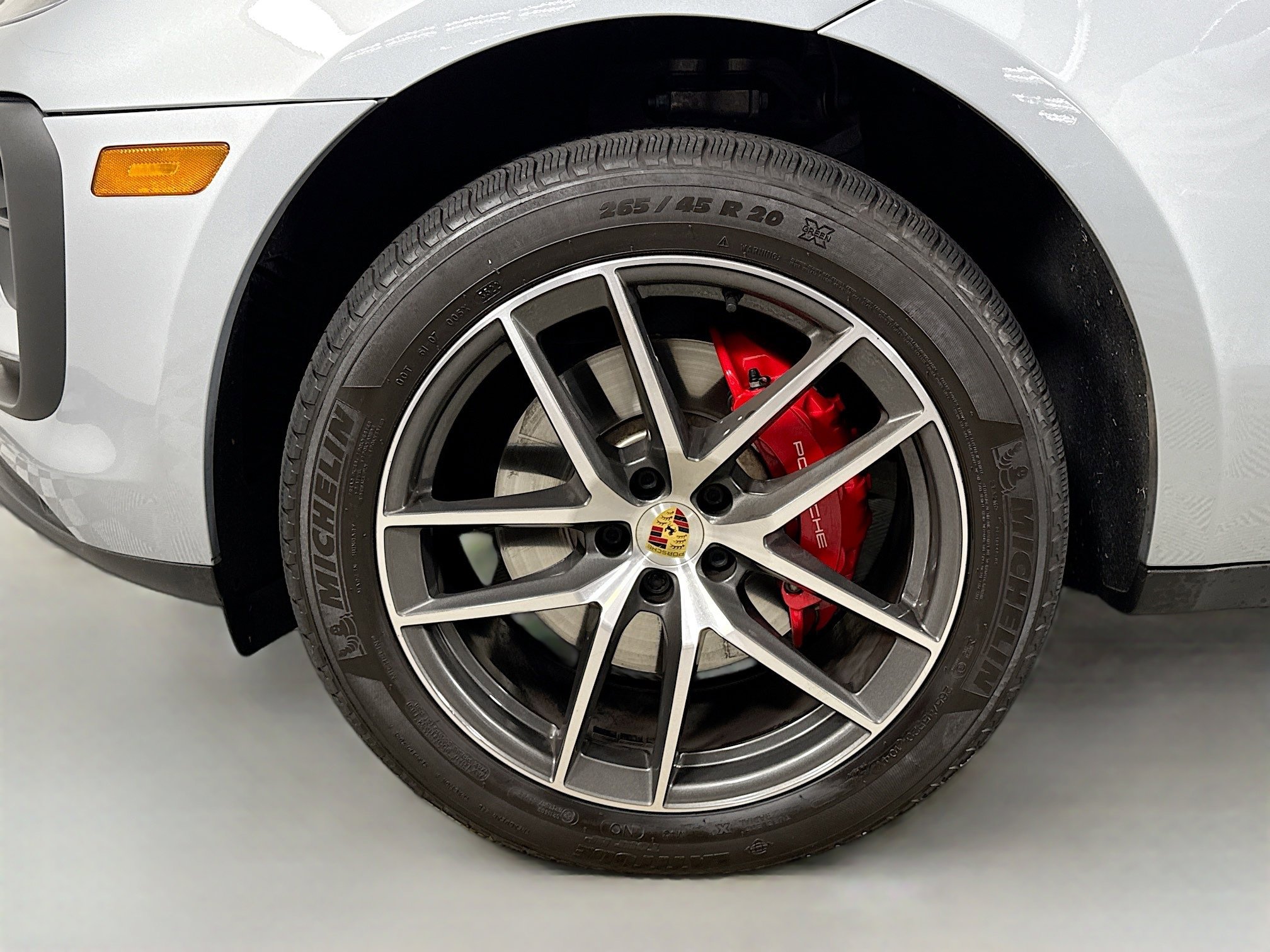 Used 2023 Porsche Macan S image 30