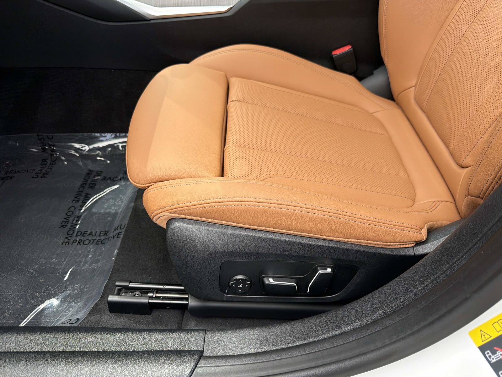 Used 2025 BMW i4 eDrive40 RWD image 15