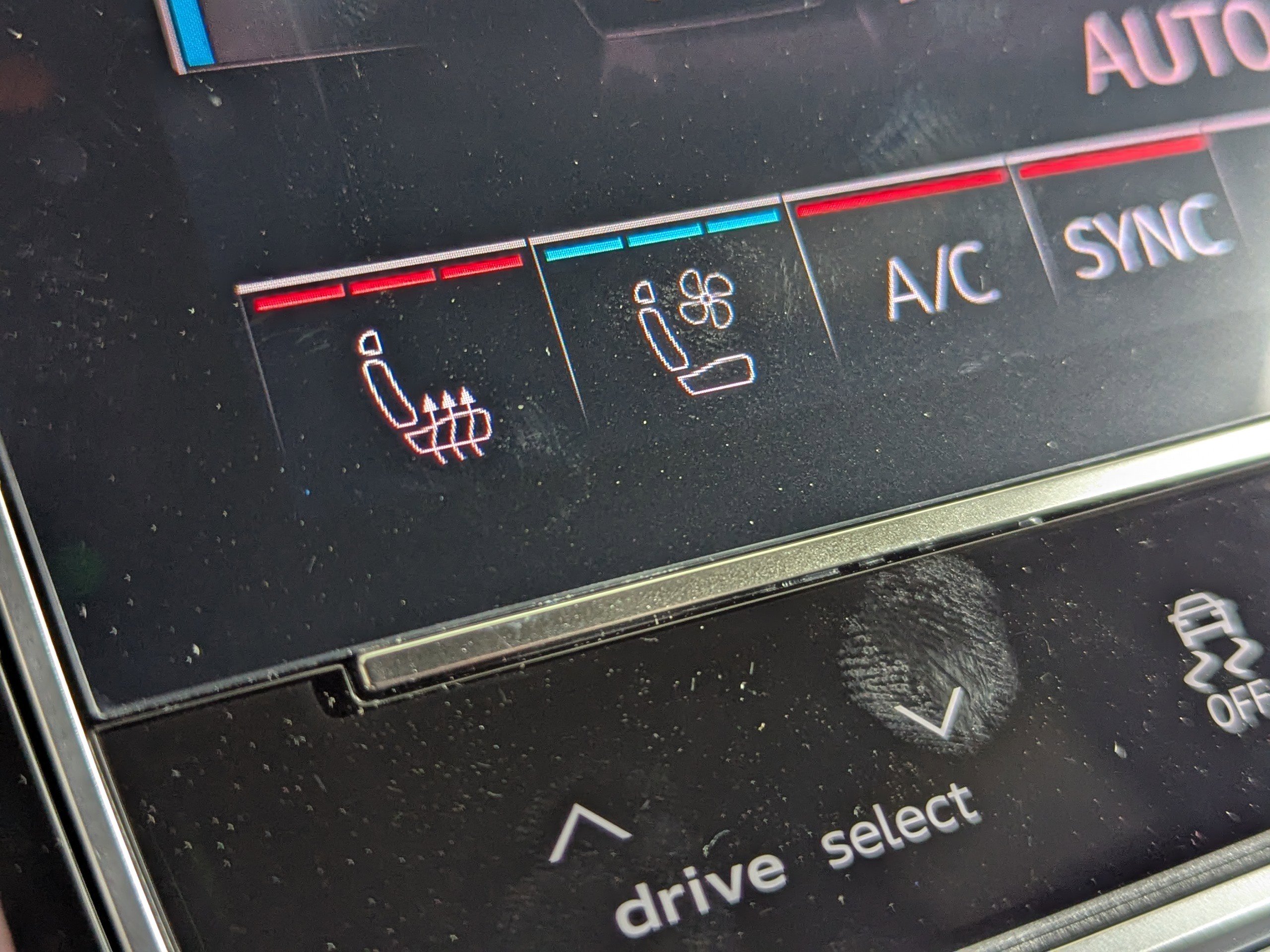 New 2025 Audi SQ7 Prestige image 18