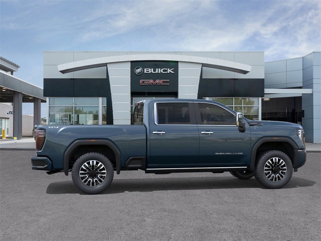 New 2026 GMC Sierra 3500 Denali Ultimate image 5