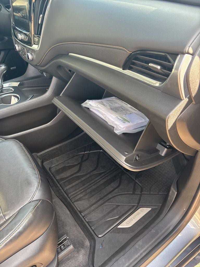 Used 2019 Chevrolet Traverse Premier AWD/4WD image 30