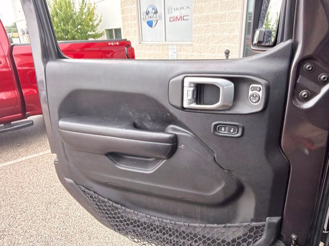 Used 2020 Jeep Wrangler Unlimited Sport S AWD/4WD image 15