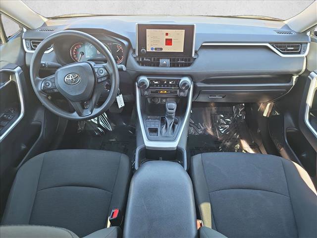 Used 2023 Toyota RAV4 LE image 9
