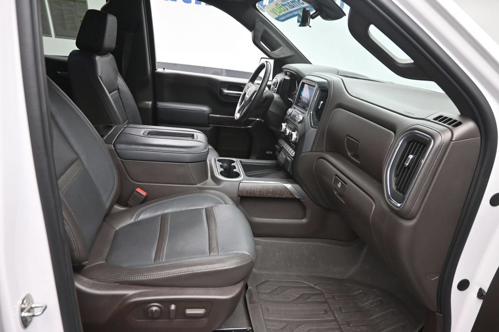 Used 2020 GMC Sierra 1500 Denali w/ Denali Ultimate Package AWD/4WD image 9