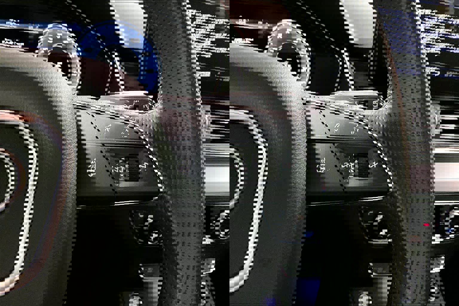 Used 2024 Audi Q5 e Prestige image 25