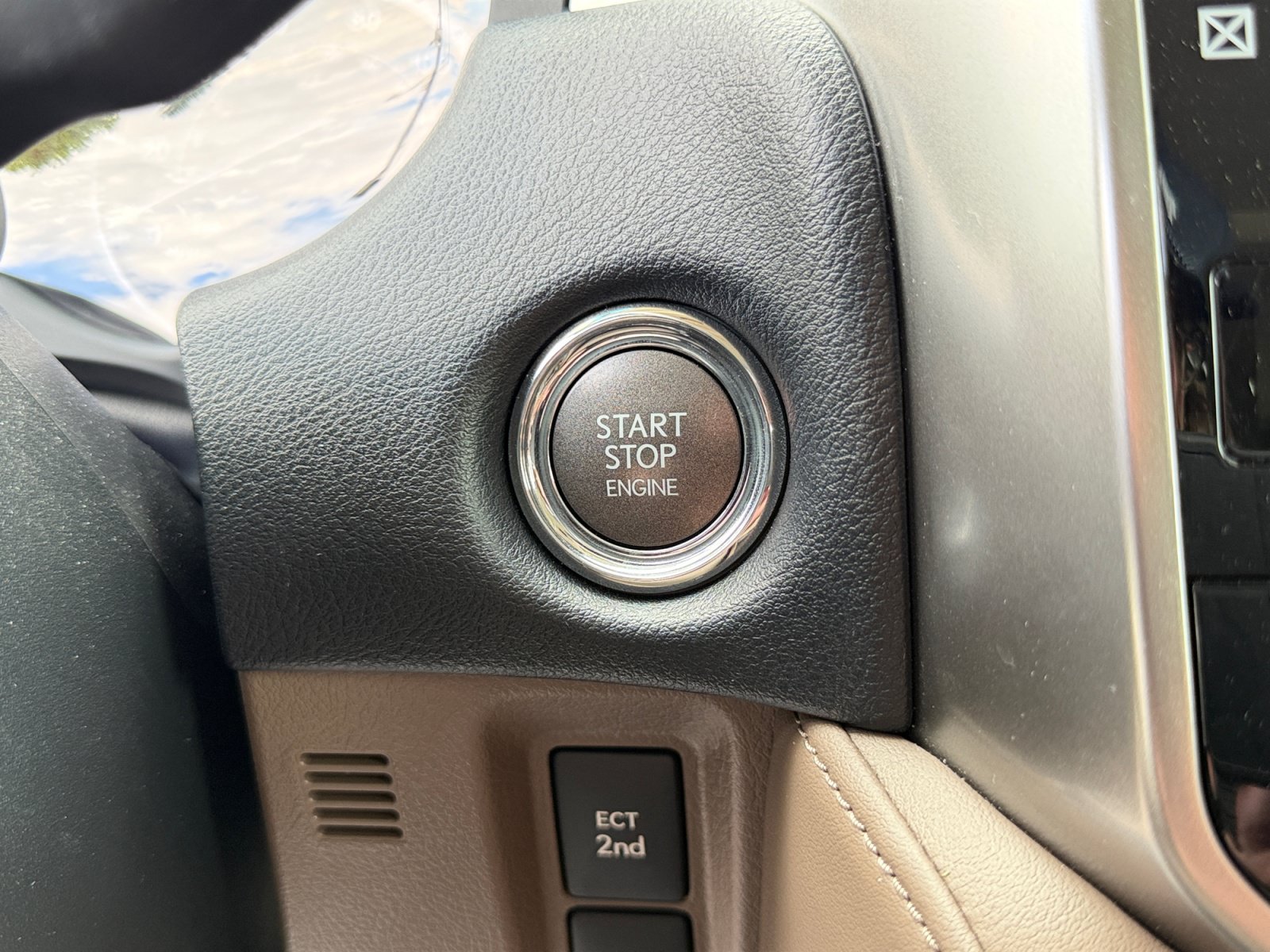 Certified 2023 Lexus GX 460 Premium w/ Accessory Package AWD/4WD image 28