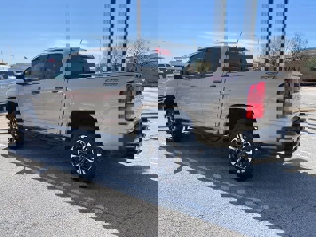 Used 2021 Chevrolet Colorado Z71 image 4