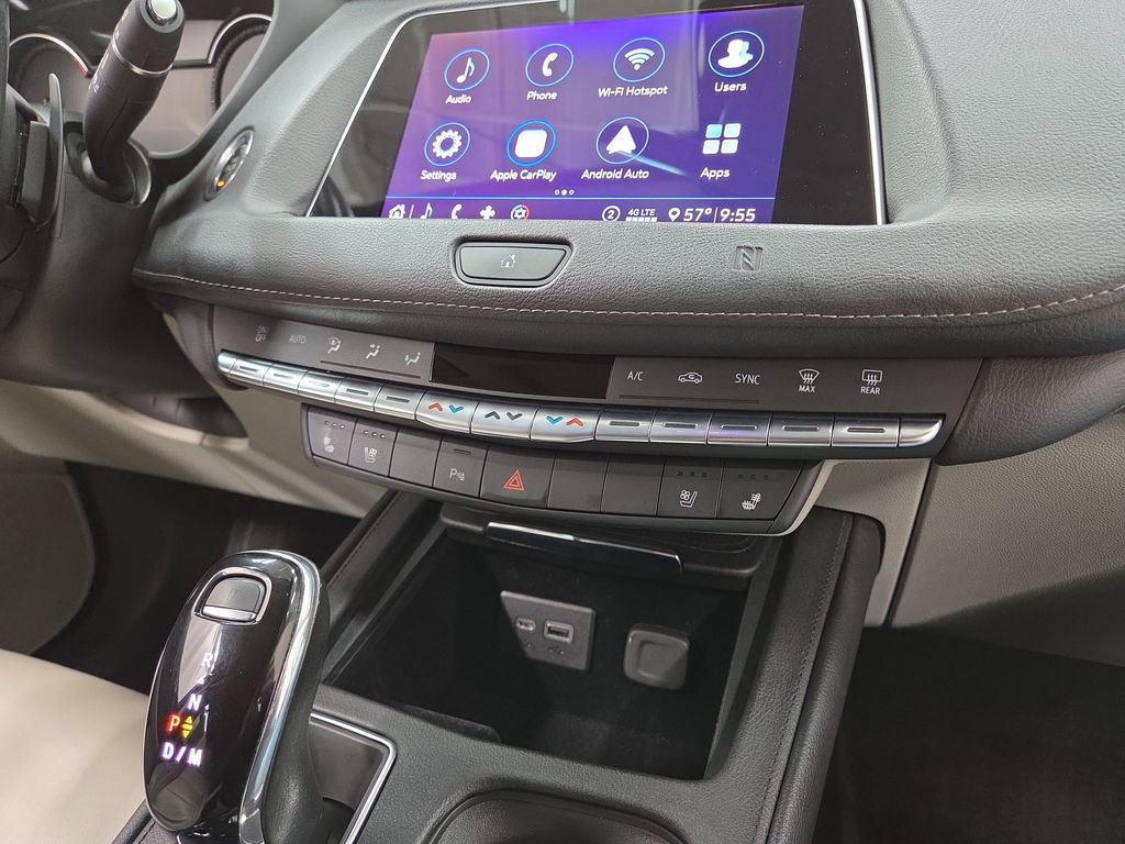 Used 2020 Cadillac XT4 Premium Luxury AWD/4WD image 16