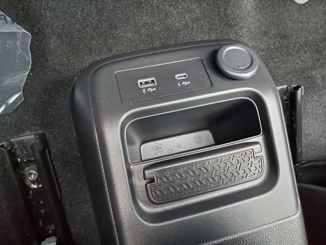 Certified 2023 Nissan Ariya FWD image 26