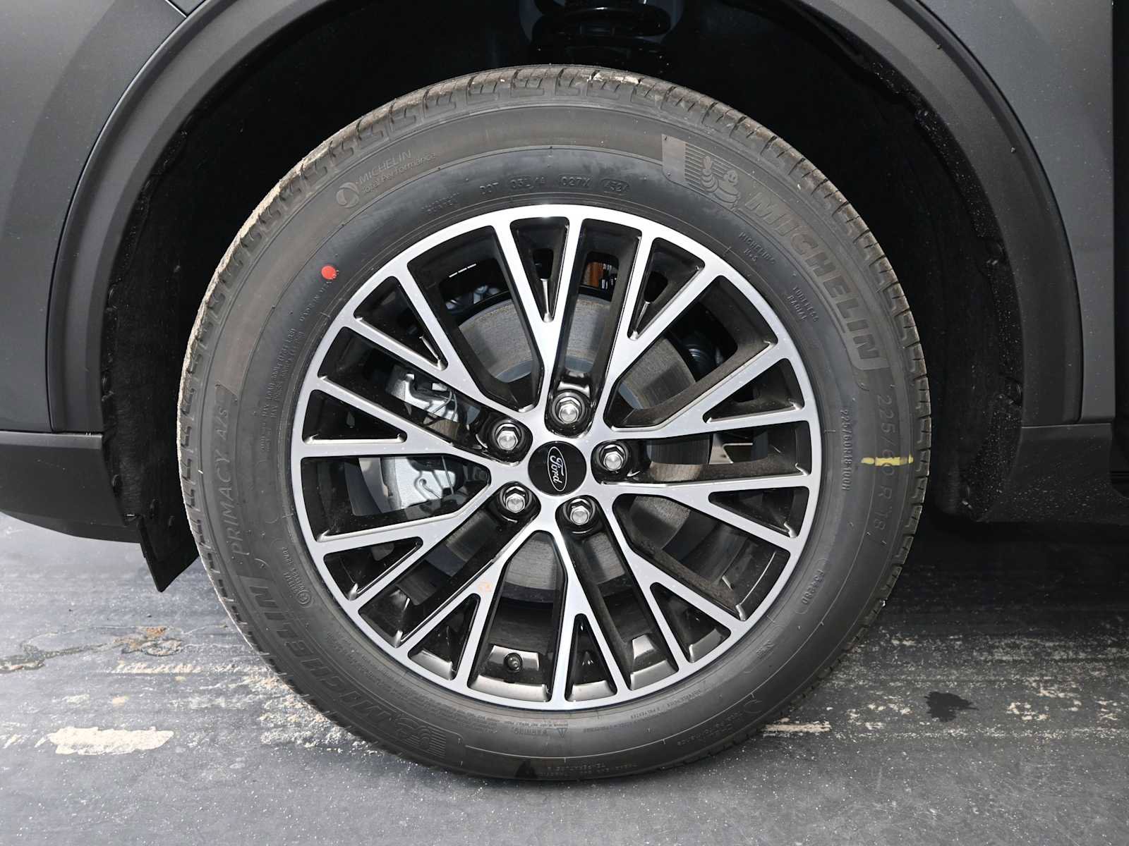 New 2025 Ford Escape SE image 10