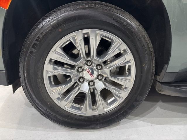 Used 2024 GMC Yukon XL Denali image 36