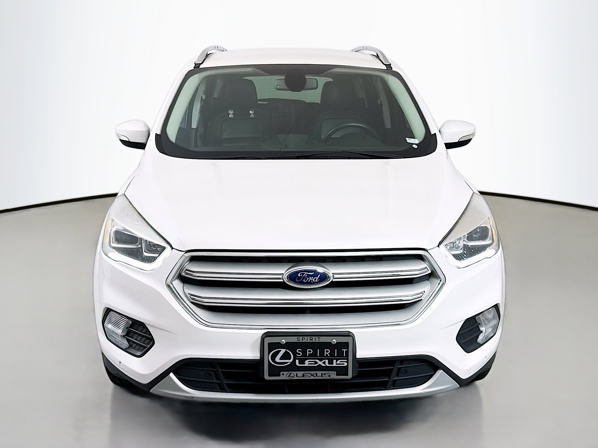 Used 2018 Ford Escape Titanium image 2