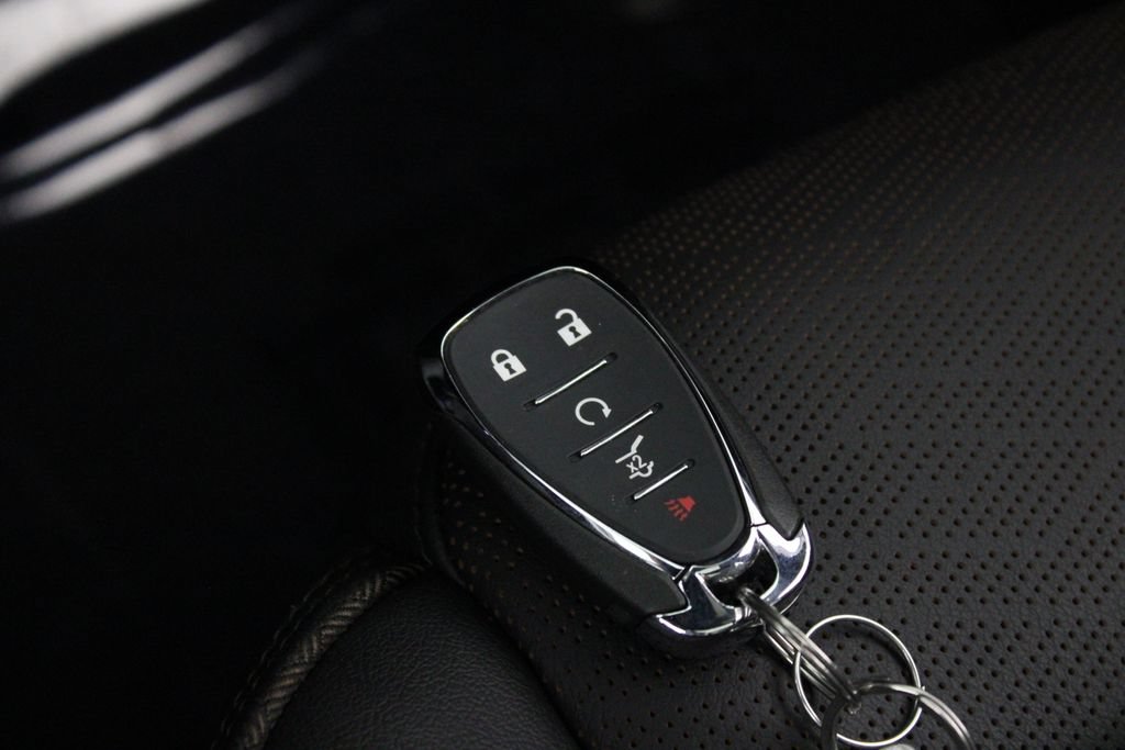 Used 2023 Chevrolet Traverse High Country FWD image 31