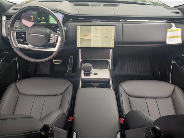 New 2025 Land Rover Range Rover SE image 15