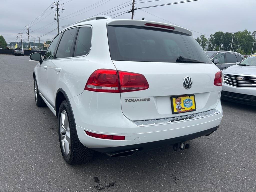 Used 2014 Volkswagen Touareg VR6 AWD/4WD image 8