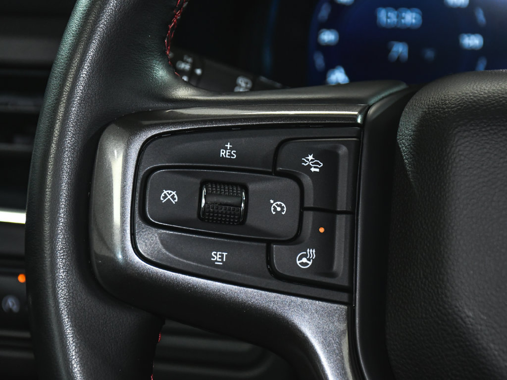Used 2024 Chevrolet Suburban RST w/ Luxury Package AWD/4WD image 33