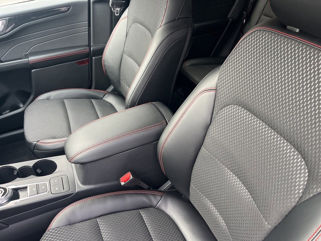 New 2026 Ford Escape ST-Line image 10