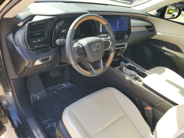 Used 2024 Lexus RX 350 Premium w/ Accessory Package (K3) image 4