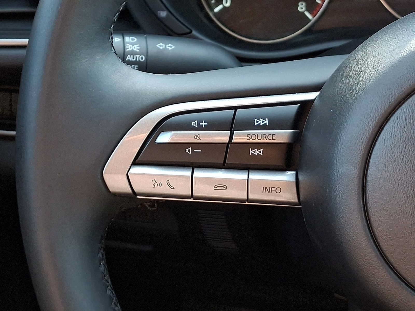Used 2023 MAZDA CX-30 AWD 2.5 S w/ Select Package image 21