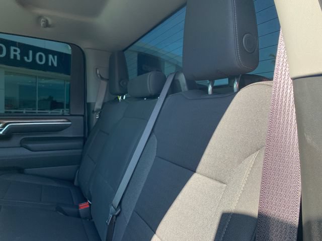 Used 2025 Chevrolet Silverado 2500 LT AWD/4WD image 11