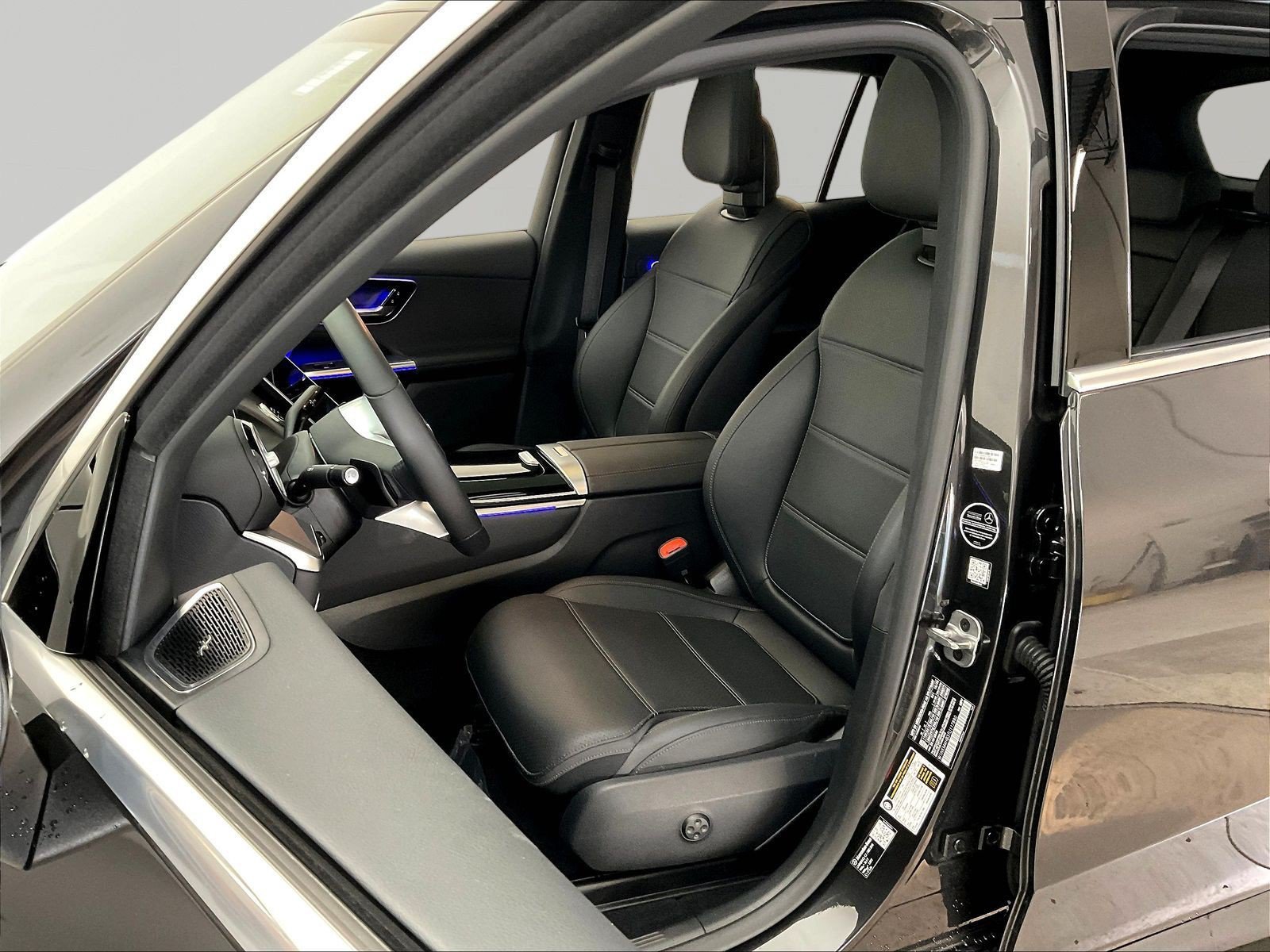 Certified 2026 Mercedes-Benz GLC 300 4MATIC image 21