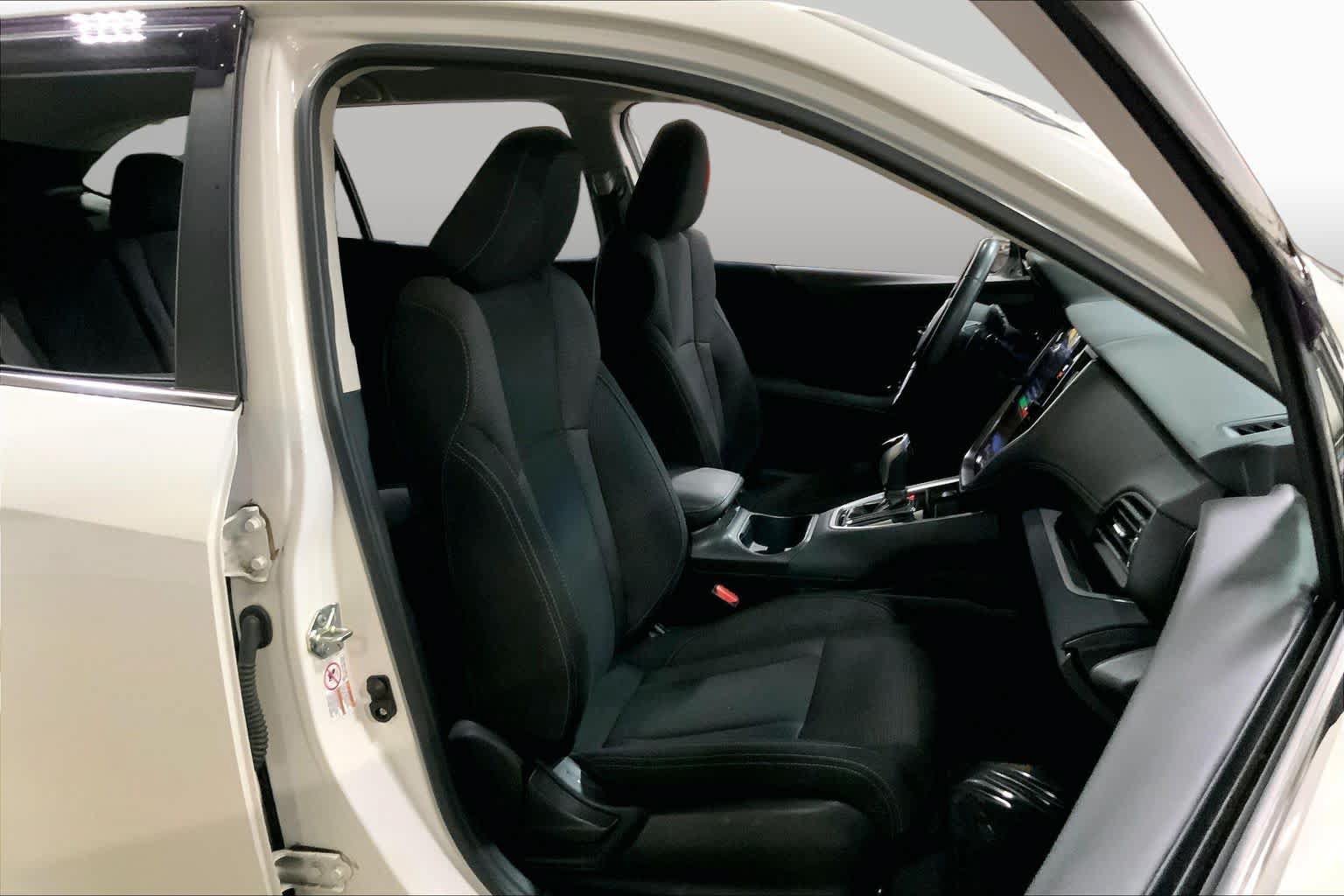 Used 2020 Subaru Outback Premium AWD/4WD image 9