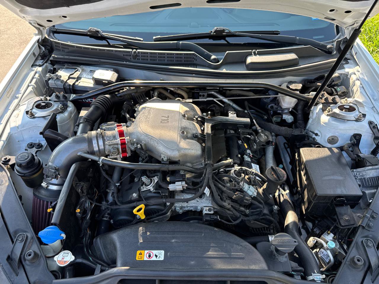 Used 2016 Hyundai Genesis Coupe 3.8 RWD image 6