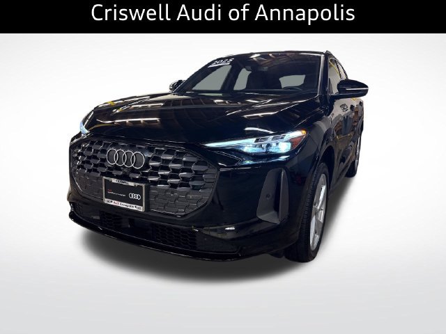 Certified 2025 Audi Q5 Premium AWD/4WD image 2
