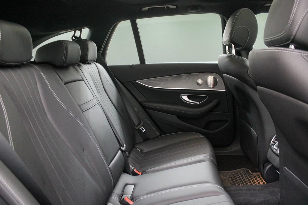 Used 2023 Mercedes-Benz E 450 4MATIC All-Terrain Wagon image 27