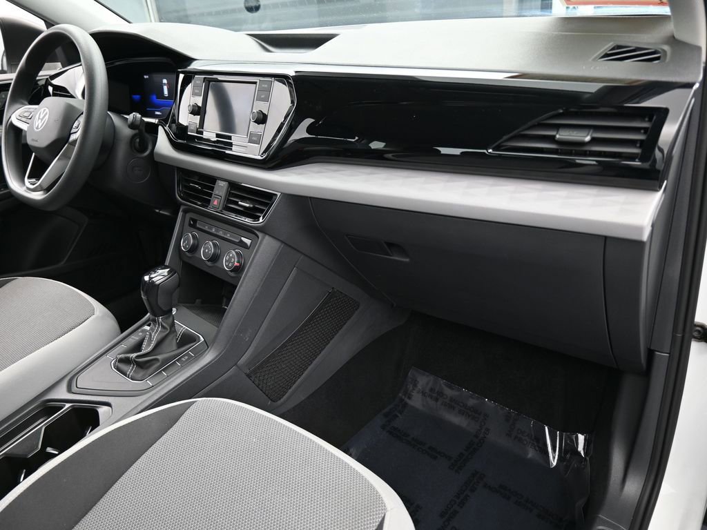 Used 2022 Volkswagen Taos S image 37