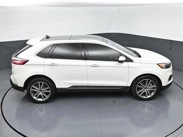 Certified 2024 Ford Edge Titanium AWD/4WD image 44