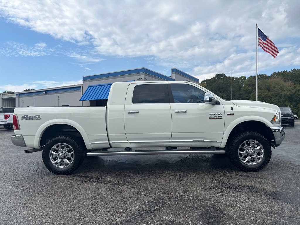 Used 2017 RAM 2500 Limited AWD/4WD image 2