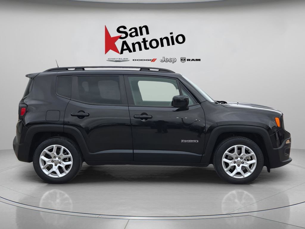 Used 2018 Jeep Renegade Latitude image 9