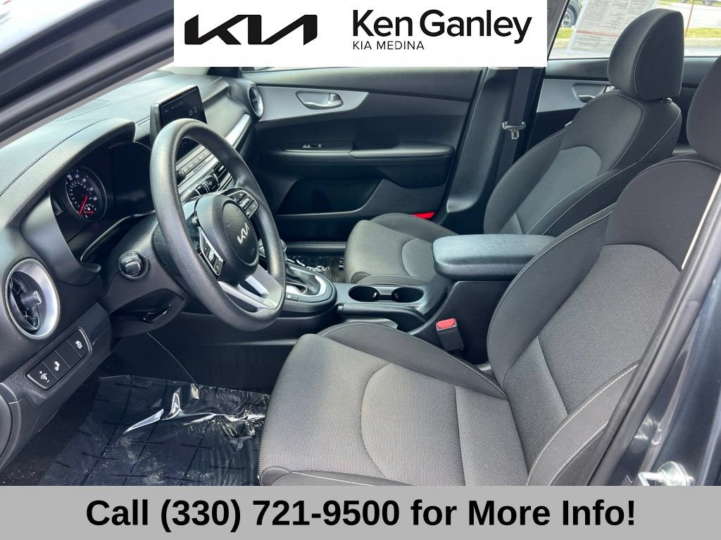 Certified 2024 Kia Forte LXS w/ LXS Technology Package FWD image 41
