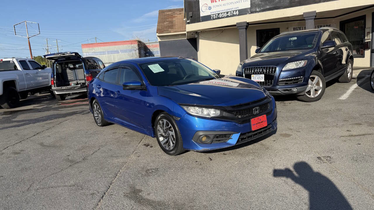 Used 2017 Honda Civic EX image 3