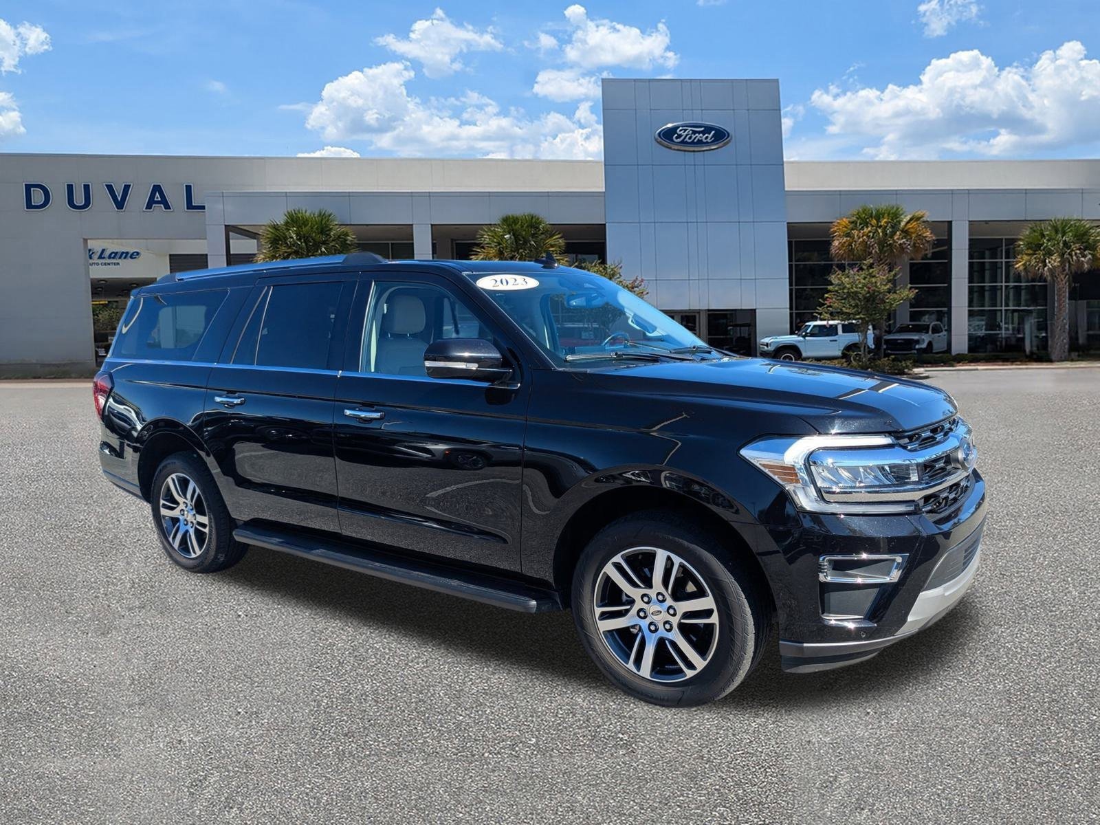 Used 2024 Ford Expedition Max Limited image 2