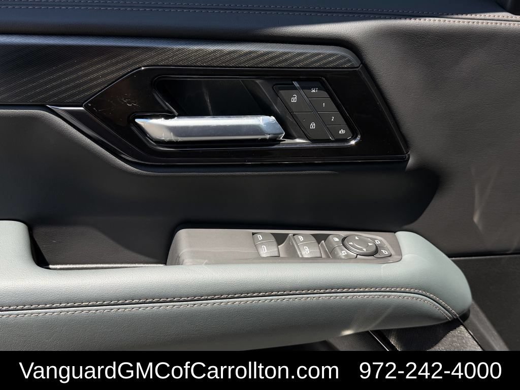 New 2026 GMC Yukon XL AT4 w/ AT4 Premium Plus Package AWD/4WD image 22