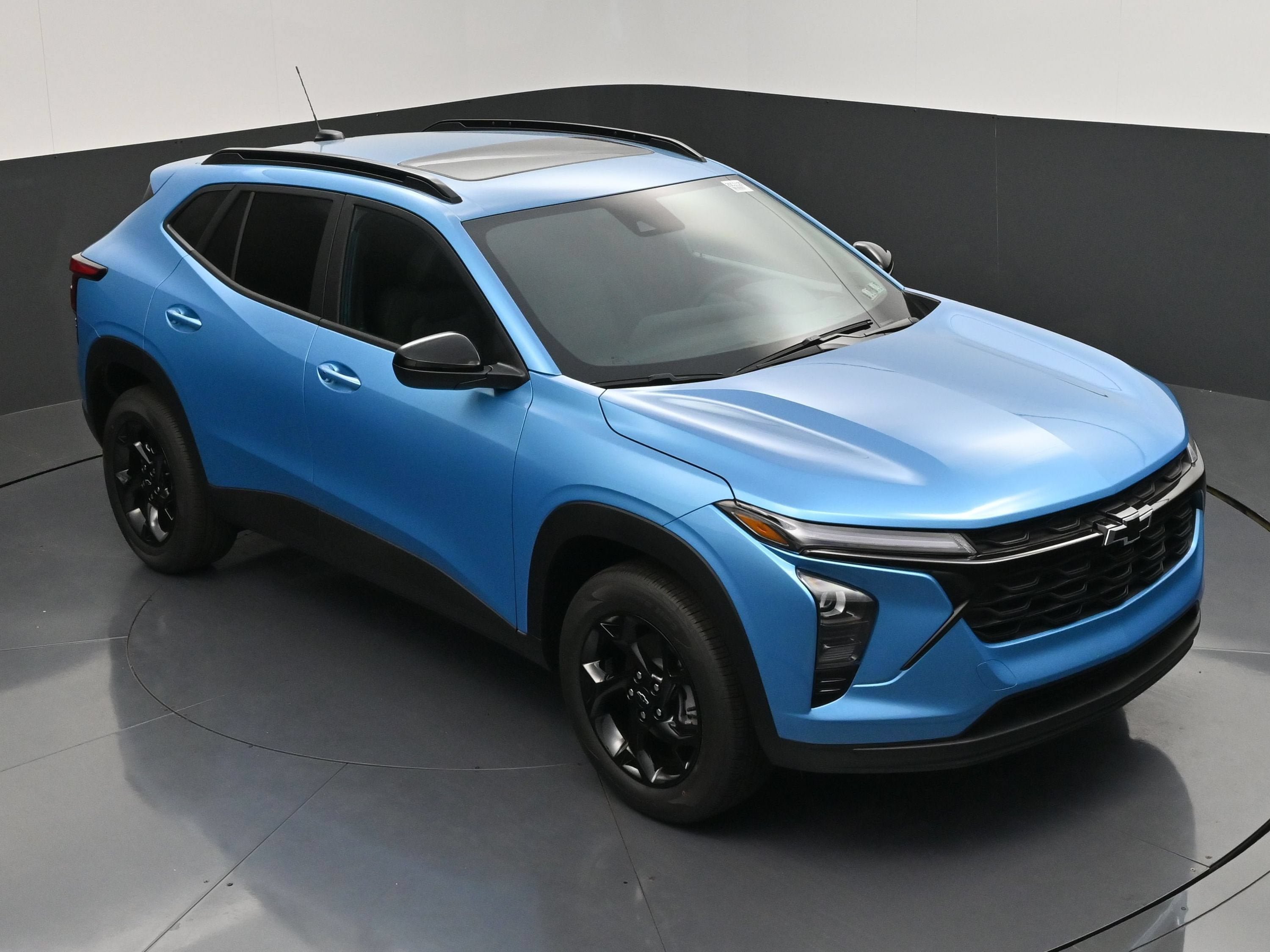New 2026 Chevrolet Trax LT w/ Sunroof Package FWD image 47
