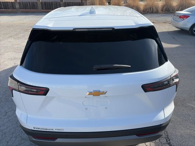 New 2026 Chevrolet Equinox LT AWD/4WD image 9