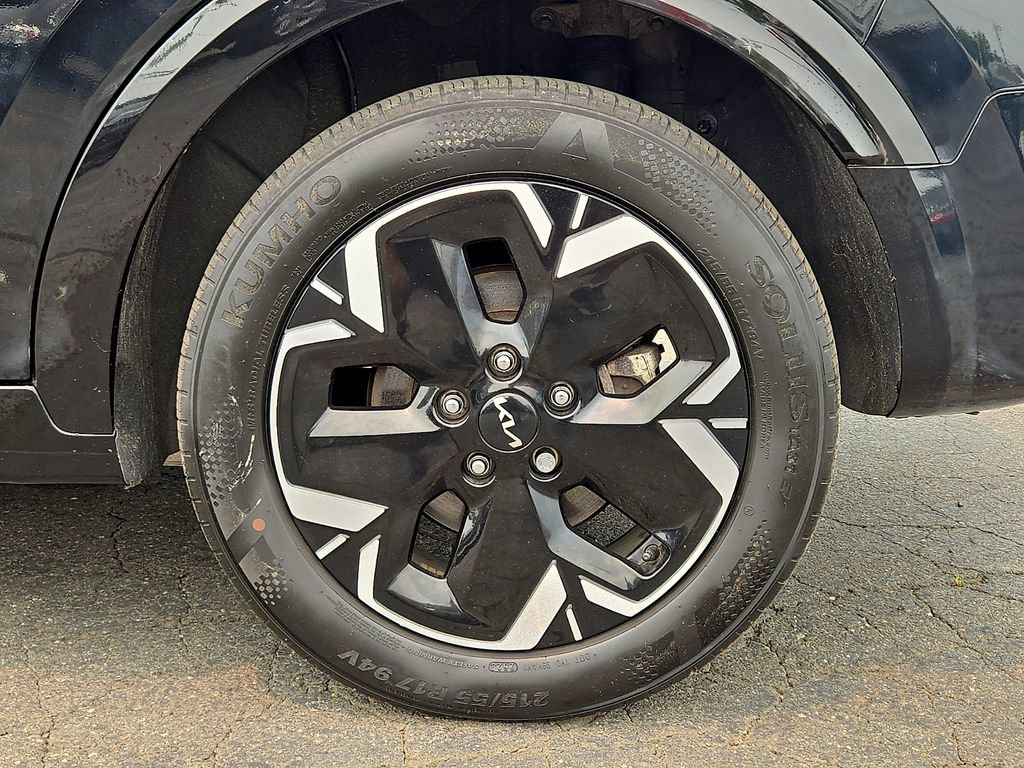 Used 2024 Kia Niro Wind w/ Wind Preserve Package FWD image 9