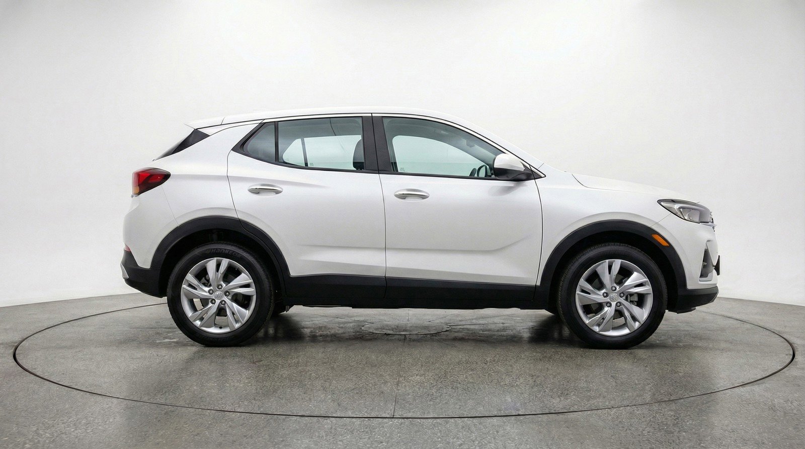 Used 2025 Buick Encore GX Preferred image 11