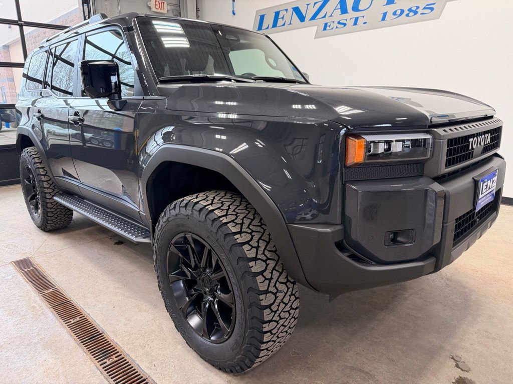 Used 2025 Toyota Land Cruiser image 3
